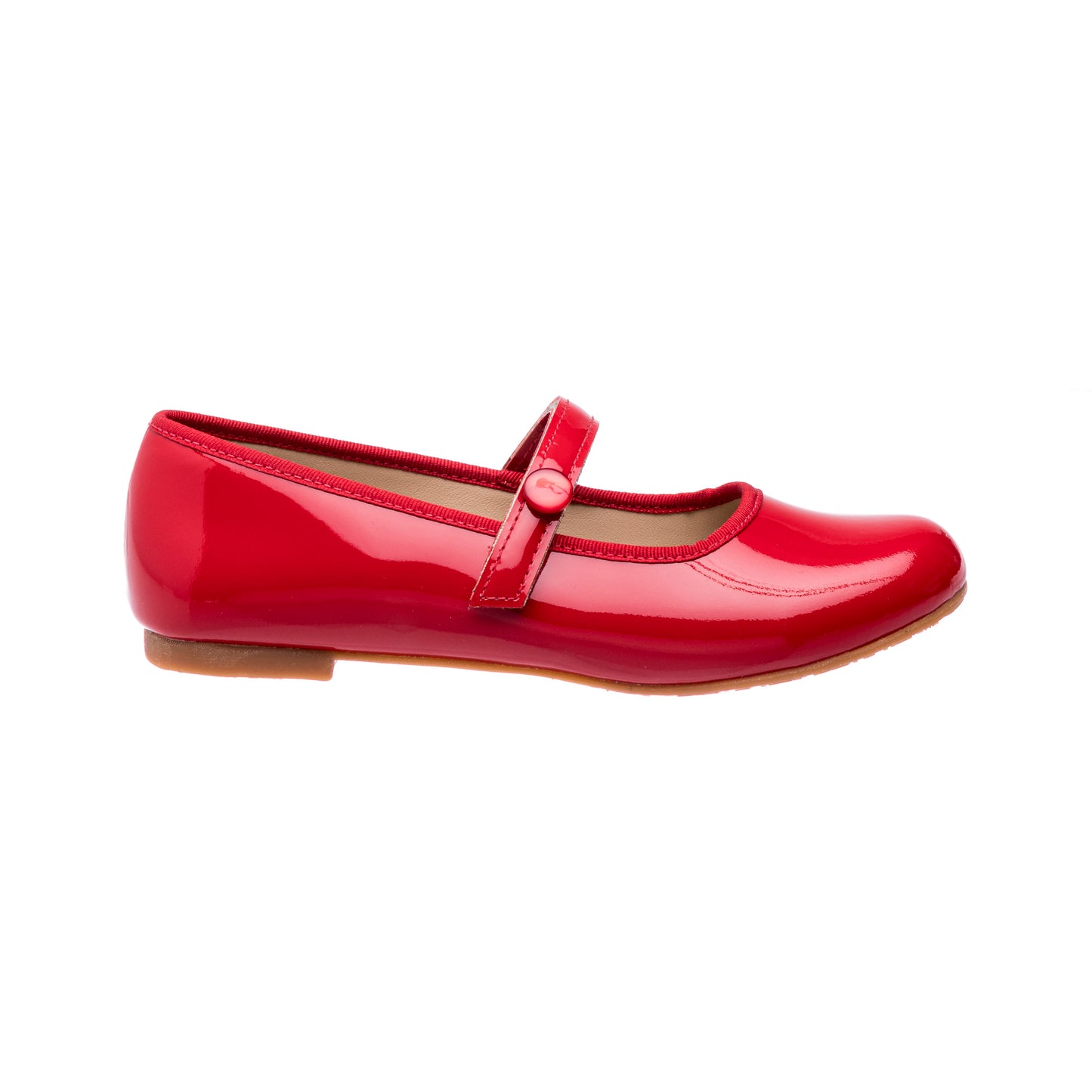 Red patent leather Mary Jane flat for girls with a single button strap and rounded toe.