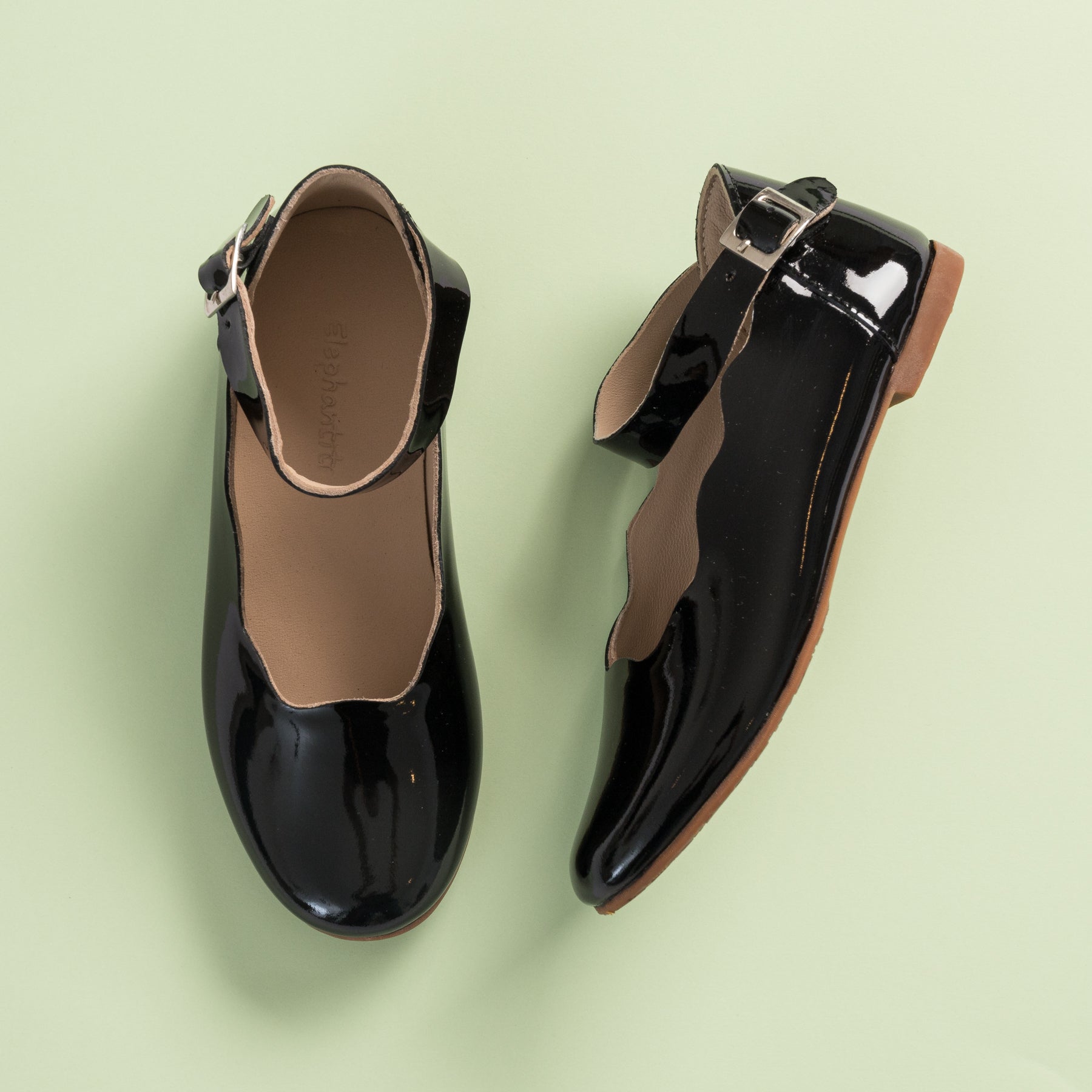 Elephantito Ondina Flats Patent Black, 4 M US Big Kid Elephantito Ondina Flats Patent Black, 4 M US Big Kid
