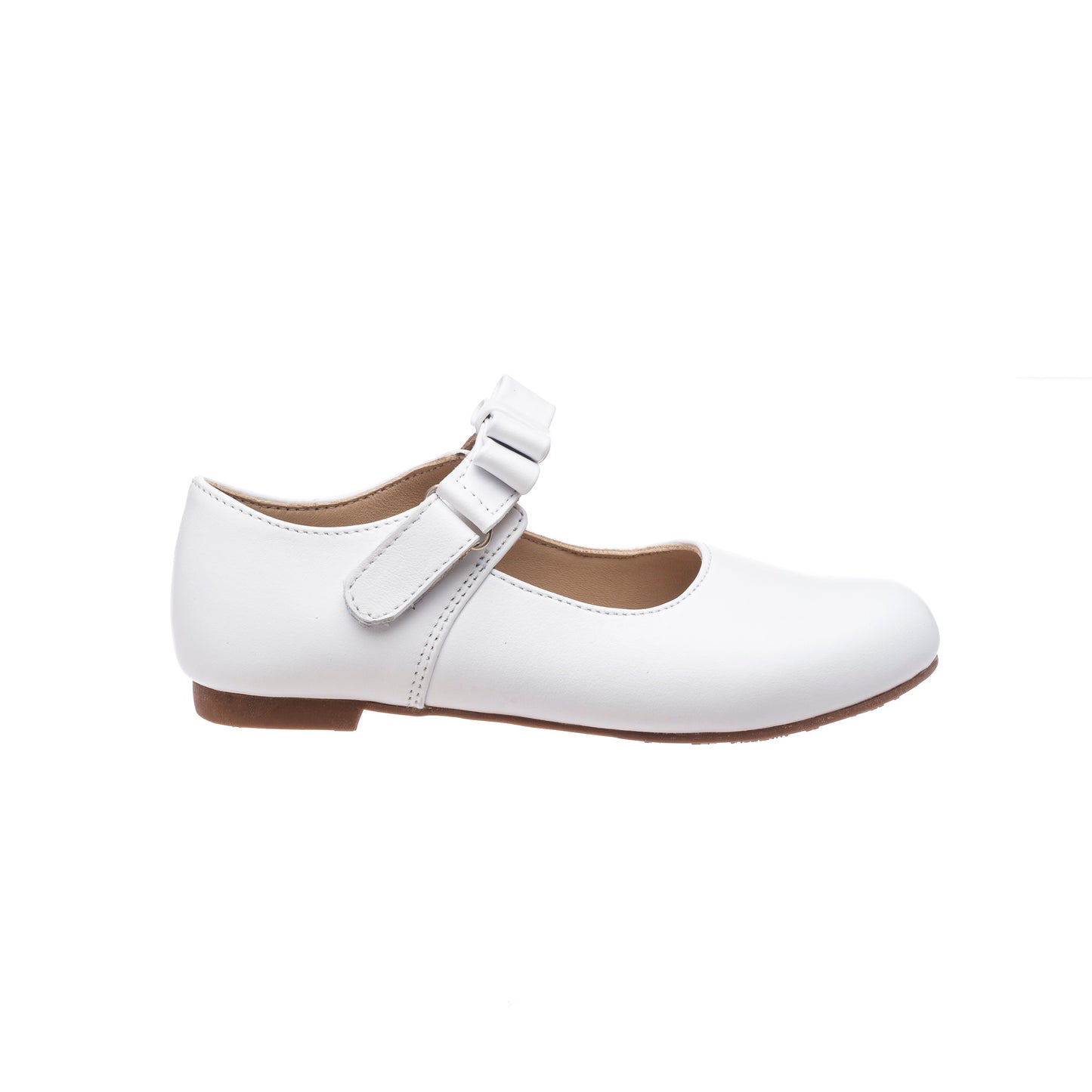 White leather Mary Jane shoe with rounded toe and adjustable strap for girls.