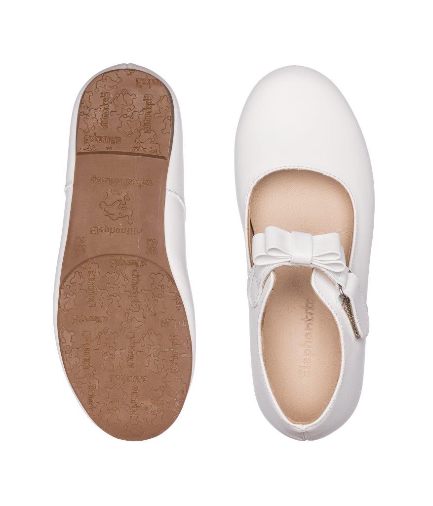 White leather girls Mary Jane shoe with side bow and rubber sole, toddler size.
