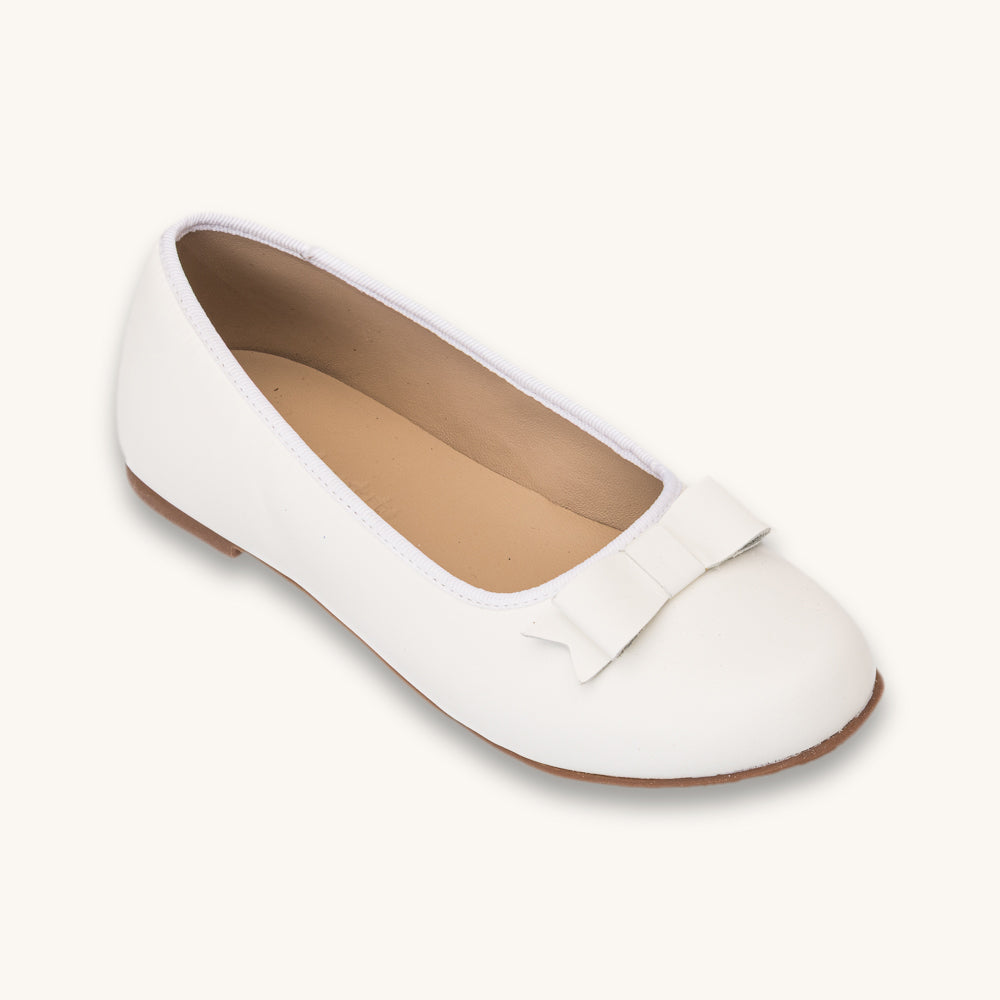 Camille Flats Os