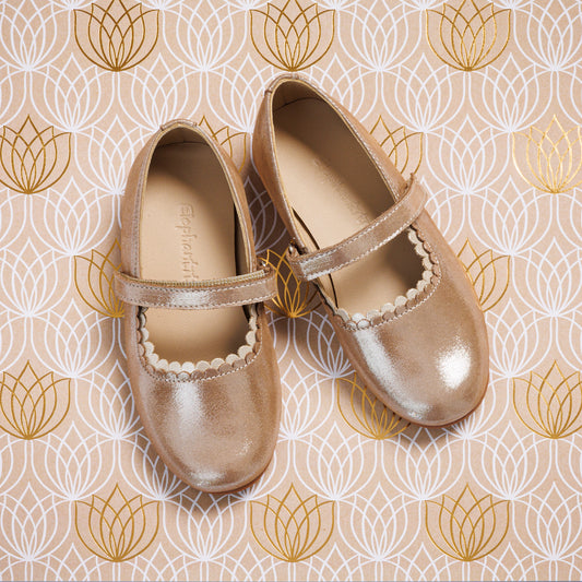 Aria Flat Blush
