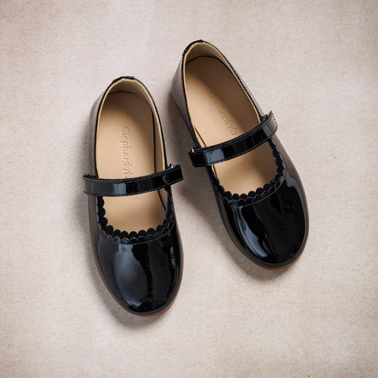 Aria Flat Patent Black
