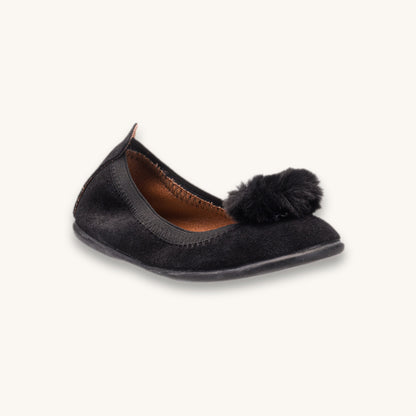 Ballerine en daim à pompons noirs