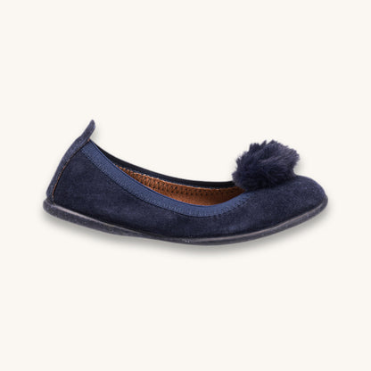 Ballerine en daim à pompons bleus