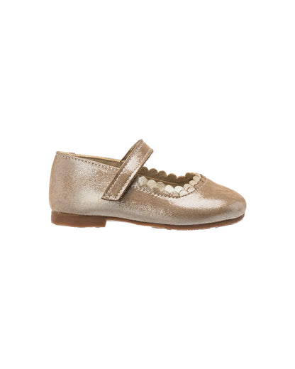 Blush pink toddler Mary Jane flat with scalloped edge and single strap across top.